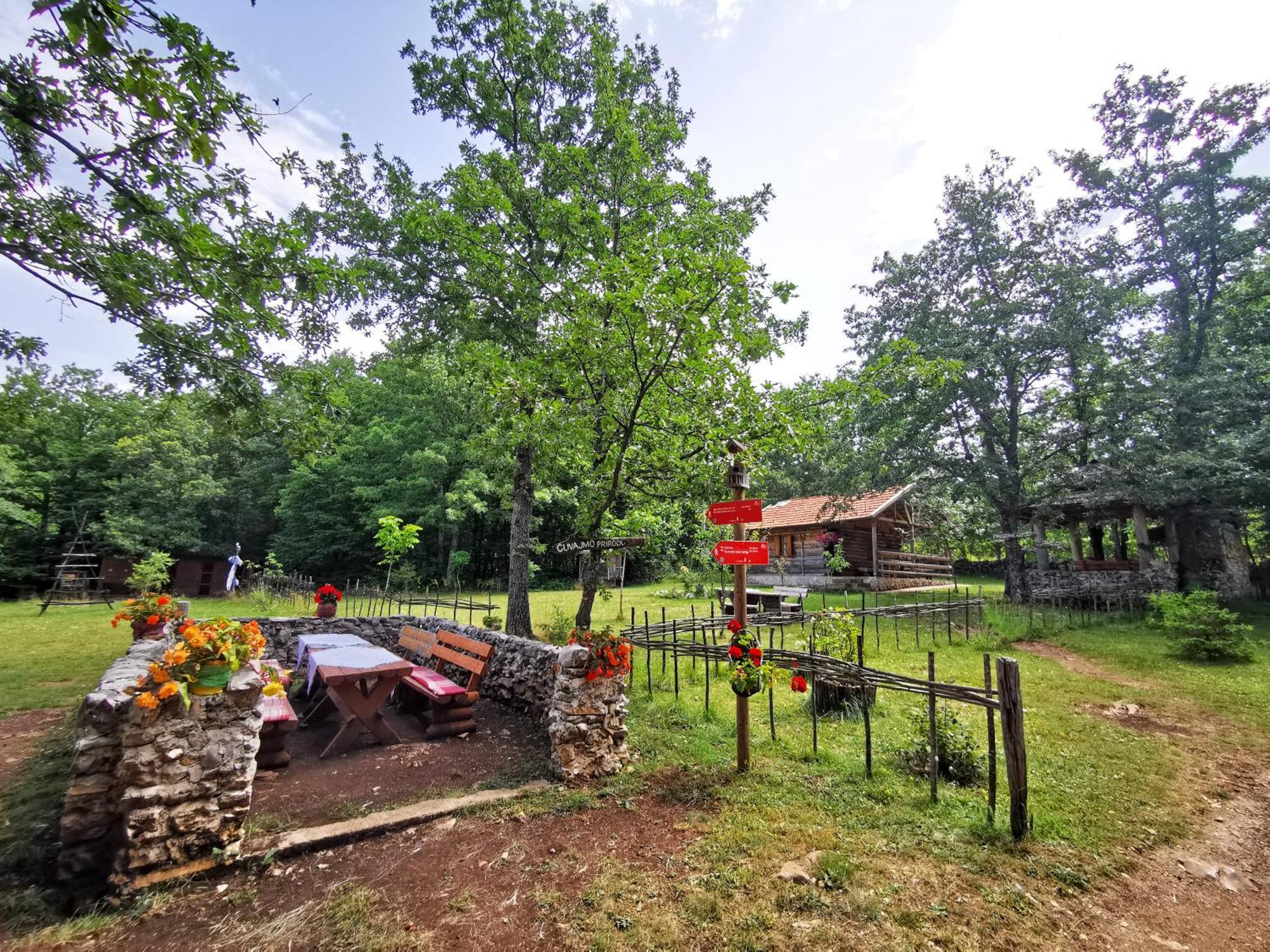 Etno Selo Dodig Villa Drvar Buitenkant foto